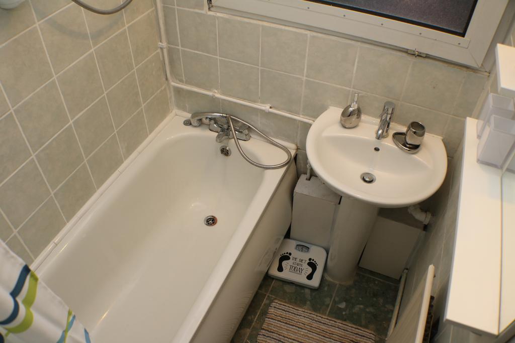 Kingward Apartment London Exterior photo